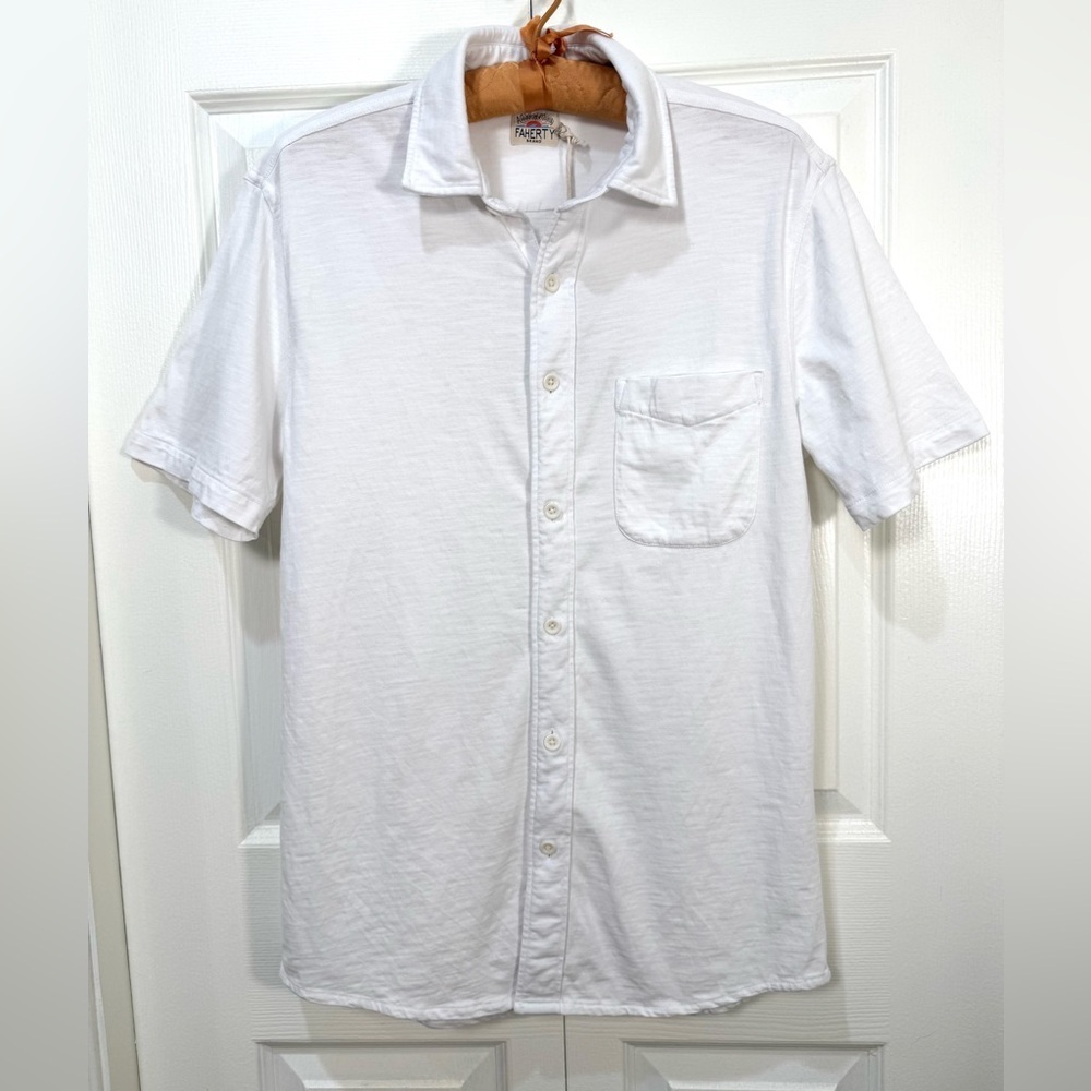 Faherty White Short Sleeve Button Down Shirt Organic Cotton Size S NWT
